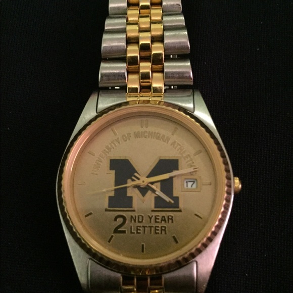 University of Michigan athletics letterman’s Watch - Picture 7 of 8